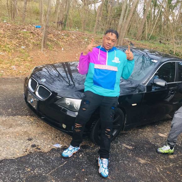 Meet your Posher, Kentez - Picture 1 of 1